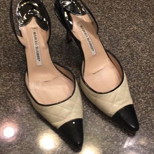 Manolo Blahnik, Irie Pantene Black